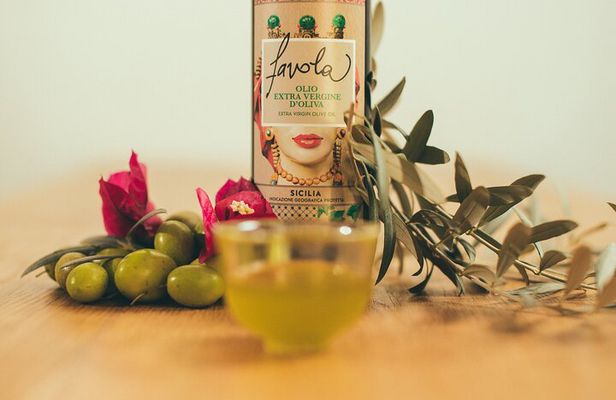Olive oil tasting in Syracuse, Sicily - Evoo Tour