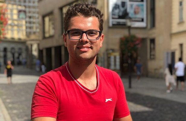 2H Private Tour with Jakub