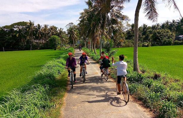 Private Mekong Delta Tour from Ho Chi Minh City – Bike & Boat