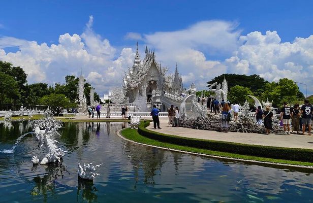 Chiang Rai Day Tour from Chiang Mai: White Temple & More w/ Lunch