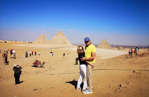 Luxury Trip from Hurghada to Cairo