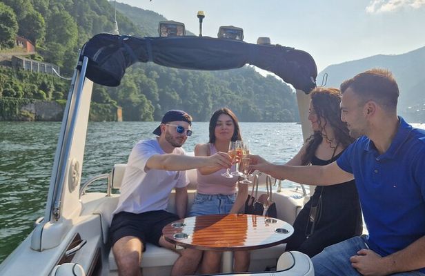 1H to 5H Tour on the Lake of Como by Lakeside Boat Tour