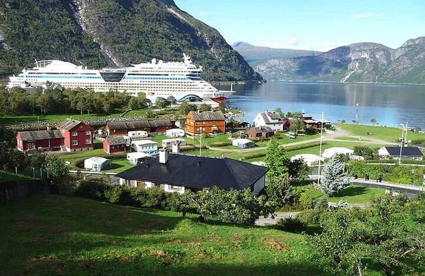 Eidfjord Shore Excursion with Scenic Adventure