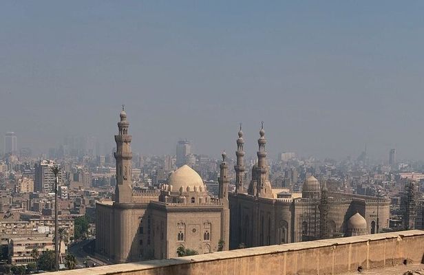 Private Islamic and Coptic Cairo Day Tour