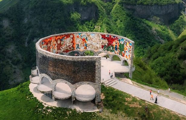 Day Trip to Kazbegi and Gudauri