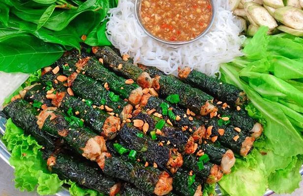 Saigon Street Food Tour on Scooter