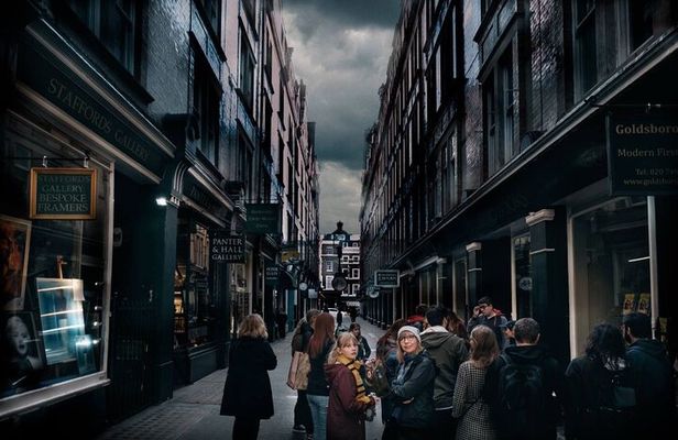 Harry Potter Film Locations Guided Walking Tour