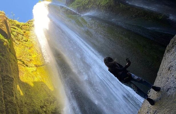 Golden Circle and South Coast Highlights Private Tour