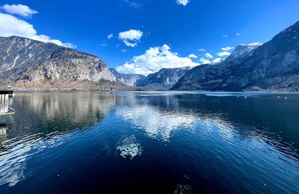 Private Tour from Bratislava to Wachau-Hallstatt-Salzburg