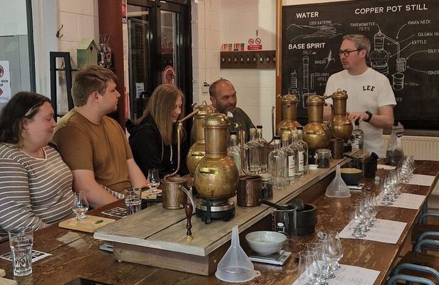 Glasgow Walking Food Tour: Explore Merchant City
