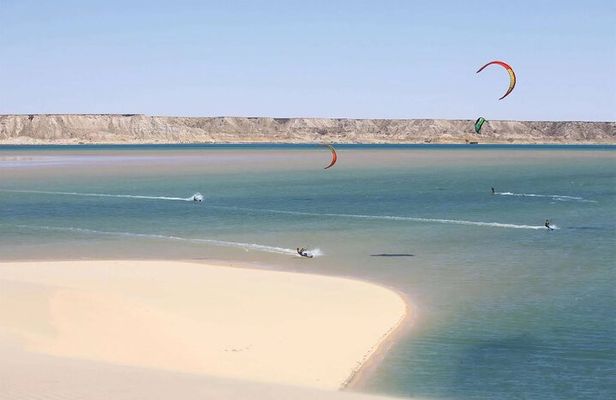 Dakhla Full-day Tour to White Dune, Imlili and Nomadic Culture