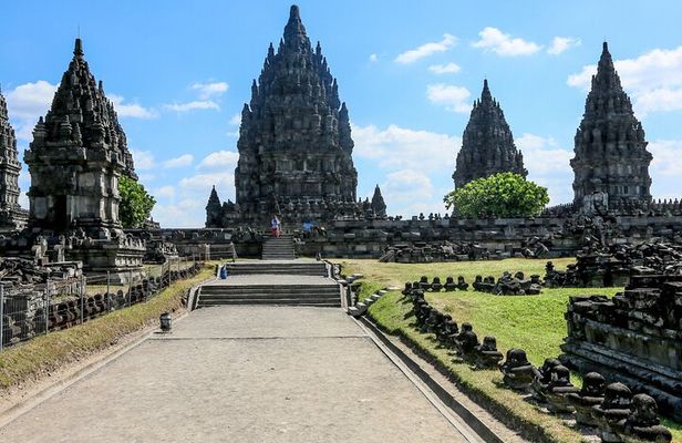 Jomblang Cave and Prambanan Temple with Multilingual Guide