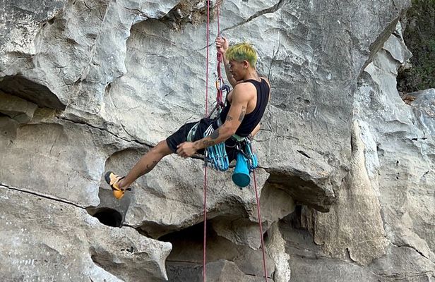 Half Day Rock Climbing in Cat Ba Island