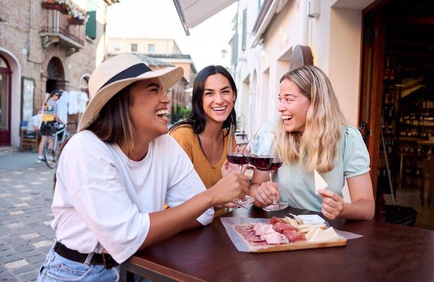 Valencia Food & Drink Private Tour: Spanish Delights Tasting