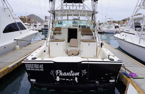 Phantom Fishing Charter in Cabo San Lucas