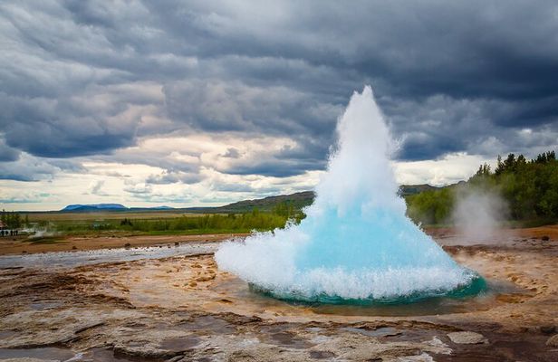 Golden Circle Tour with Extra Waterfalls Small Group Tour