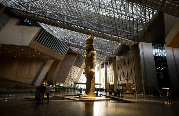 Full-Day Private Tour to Giza Pyramids and Grand Egyptian Museum