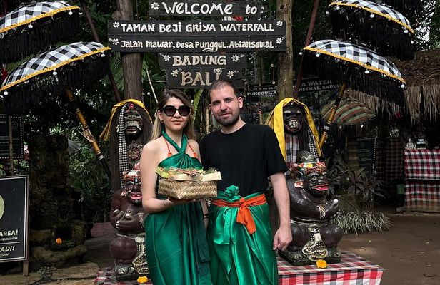 Bali Spiritual Cleansing & Jungle Swing Private Tour