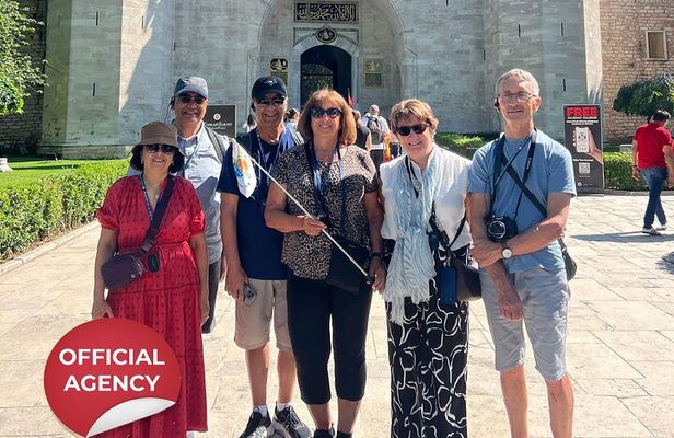Topkapi Palace and Harem Ticket Skip-the-Entry-Line