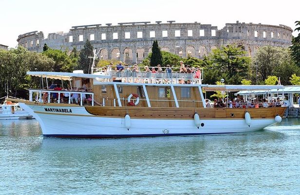 Sunset Dolphin Cruise in Brijuni National Park from Pula