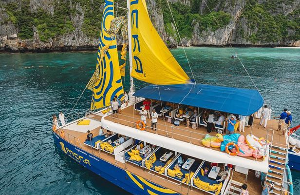 Krabi 4 Islands Sunset Party Catamaran Cruise