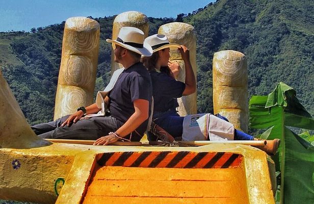 Coffee and Exotic Fruit Tour in the Medellin Mountains