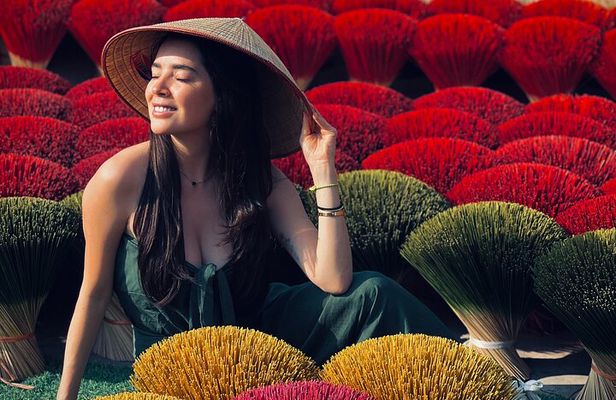 Private tour - Authentic craft village experience 