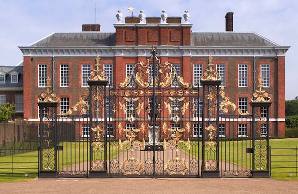 Hyde Park and Kensington Gardens Walking Tour