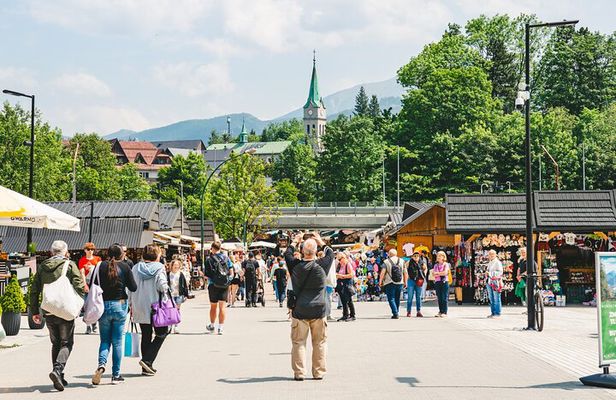 Krakow: Zakopane Tour with Cable Car Ride, Vodka & Chesse Tasting