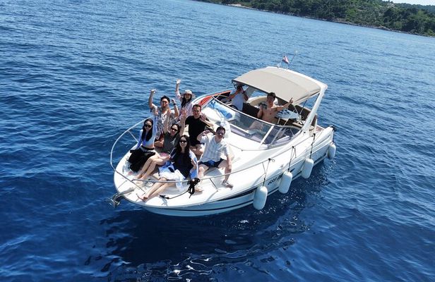 Elaphiti Islands by Private Luxury Mini Yacht: A VIP Experience