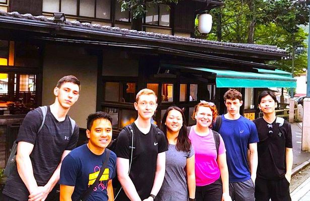 Live Like a Local: Mt. Takao Hike, Shrine Tour, Onsen & Feast