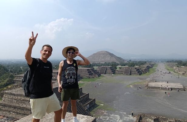 Private VIP Tour Pyramids of Teotihucan and Basilica - Best Rated