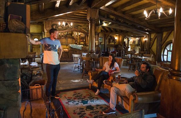 Hobbiton Movie Set Small Group Tour from Auckland