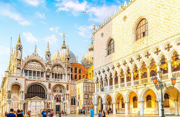Doge's Palace and St Mark's Basilica Fast-Track Tour in Venice