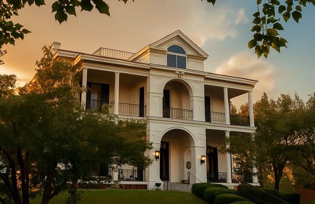 Taylor Mansion Tours in Historic Mansion Hill