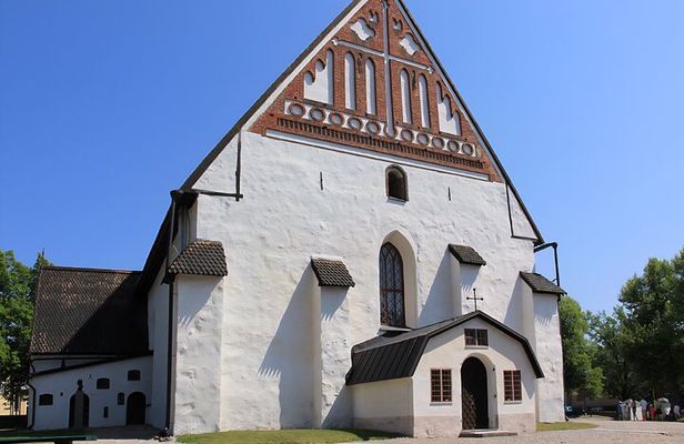 Porvoo Old Town & Riverside Heritage Guided Tour from Helsinki