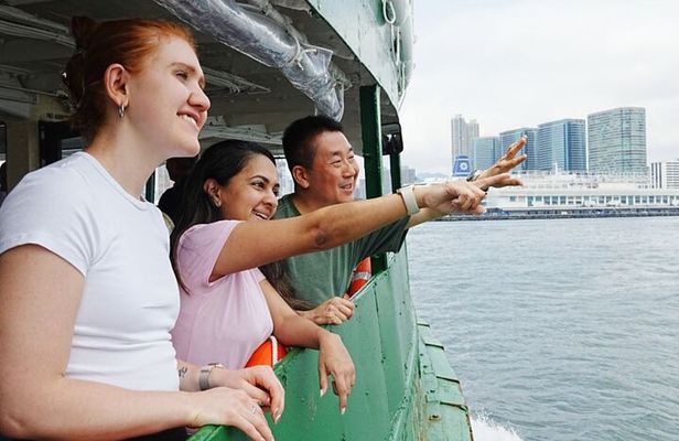 Hong Kong Private & Personalized Walking Tour with a Local Guide