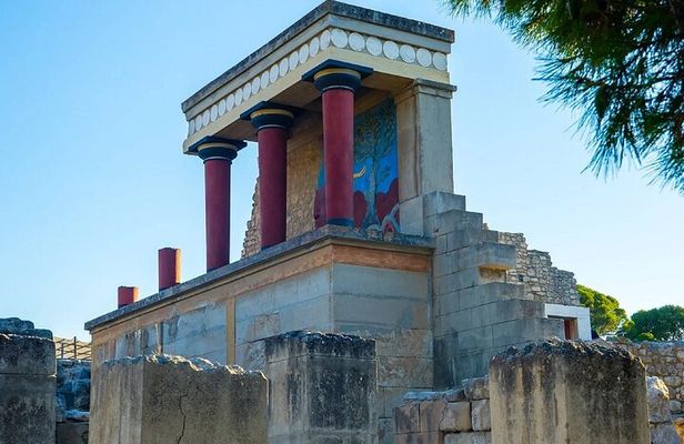 Private Knossos, Giouchtas Wine & Olive Tasting