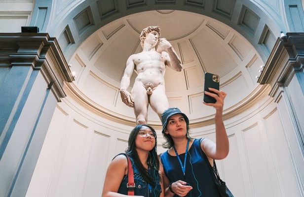 Accademia & Michelangelo's David with Florence Walking Tour 
