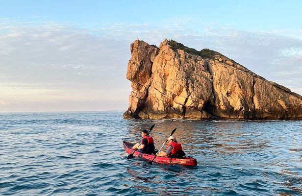 Kayak guided tour from Moraira