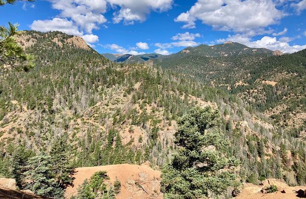 Creek to Peak Hike to Mt. Cutler in Colorado Springs