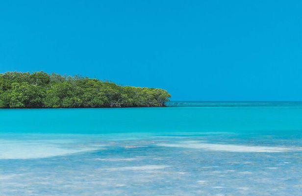 Island Hopping Tour from Hopkins Belize