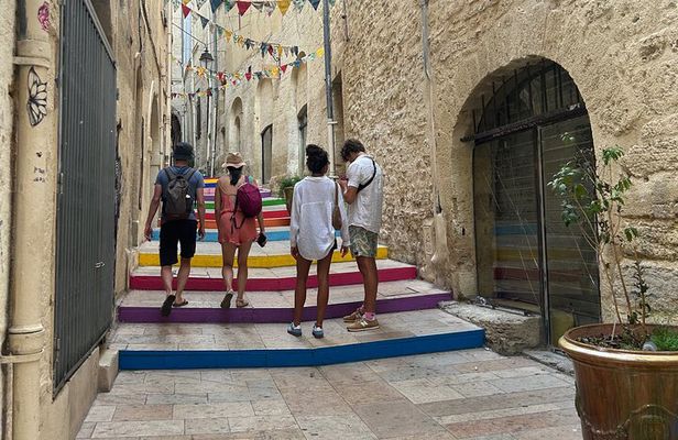 Montpellier by bike vintage guided bike tour 