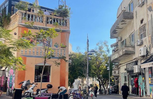 Tel Aviv: Highlights of Central Tel Aviv Walking Tour 