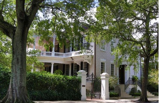 90 Minute Sightseeing Bus Tour of Historic Charleston