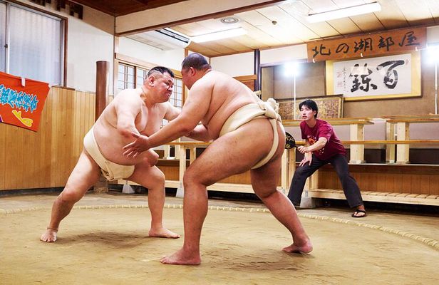 Tokyo Sumo Experience with Live Show & Audience Challenge