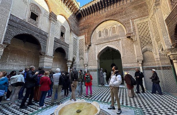 Fez Private Tour Car and Walking Experience with Local Guide