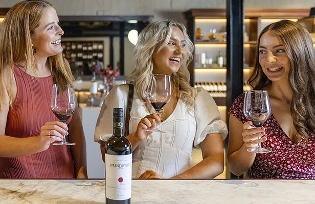 Swan Valley Tour from Perth: Wine, Beer and Chocolate Tastings