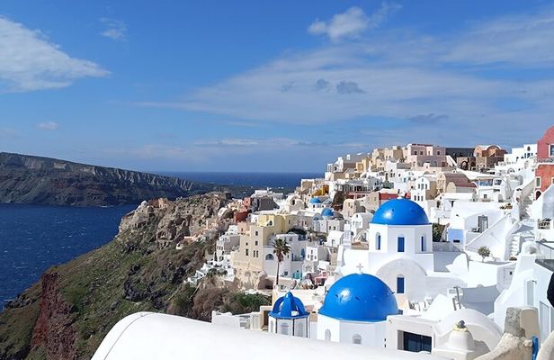 Island Tour Daytime with Winery visit & Wine Tasting Lunch