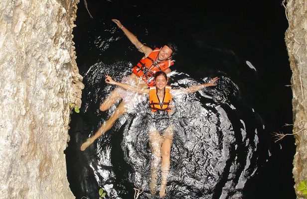 Tour Tulum 4 Cenotes and Traditional Food in Villa Maya